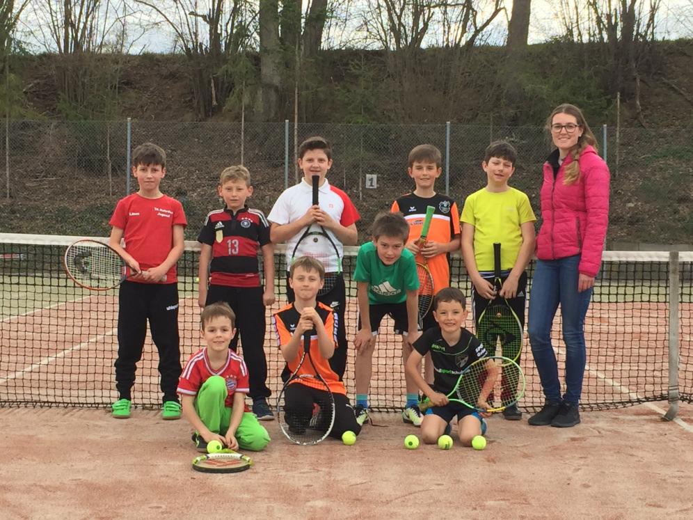 Eröffnungsturnier der Jugend Am 13.04.2018 fand das Eröffnungsturnier der Tennis-Jugend in Rohrdorf statt.