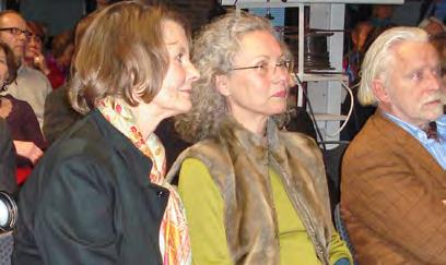 Reinhard Hirsch, Gertrud von Peschke und Christine Gräff. Anke Hamacher-Erbguth hielt eine liebevolle Geburtsrede, in der das Glück der Fülle angesprochen wurde.