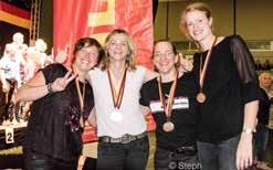 DLRG Spelle Gold, Silber und Bronze für DLRG Spelle Erfolgreiche Teilnahme an Deutscher Seniorenmeisterschaft Vier Schwimmerinnen der DLRG Spelle nahmen am letzten April-Wochenende an den