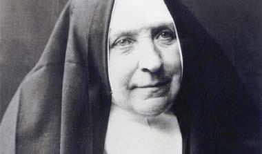 1844 gründete sie die Gemeinschaft der Schwestern vom armen Kinde Jesus. Der Erzbischof von Köln erkannte die Gemeinschaft 1848 an. Im Kulturkampf wurde der Orden 1875 aus Preußen ausgewiesen.