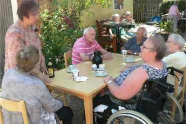 Sie organisieren das Kärwa-Café bzw. den Senioren-Nachmittag. Bei den Losbuden können die Besucher ihr Glück versuchen. Die Überschüsse werden regelmäßig für soziale bzw.