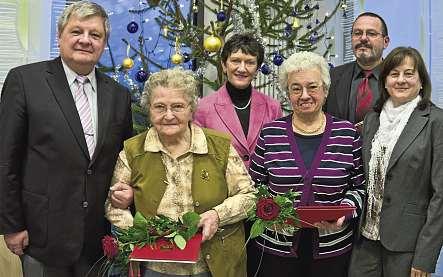 2 Altenplos SPD Ortsverein Im Rahmen einer vorweihnachtlichen Feier des SPD-Ortsvereins Altenplos wurden Reta Herrmannsdörfer und Inge Roß für 40 Jahre Mitgliedschaft ausgezeichnet.
