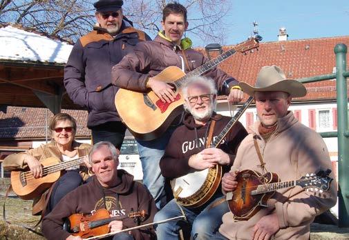 Die Band Tecksas Tunes kommt vom Fuße der Teck und gibt mit ihrer akustischen Countrymusic Stücke aus einem großen Repertoire der Richtungen Folklore aus Irland und