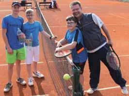 POREC Urlaub, Spaß und Training unter kroatischer Sonne 2018 fährt Thomas Heilborn (TC Union Münster) zum 40. (!) Mal mit einer Tennisgruppe zur Saisonvorbereitung nach Porec (Kroatien).