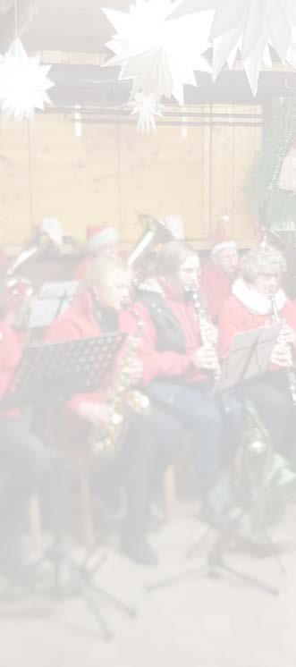 Unsere Feuerwehrkapelle erfreute uns mit Liedern aus Ihrem Weihnachtlichen Repertoire und auch die Kindergartenkinder aus Löwenhagen verkauften selbstgemachte