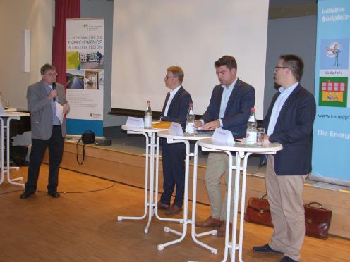 Veranstaltungen (3) Podiumsdiskussion mit den Bundestagsabgeordneten der Südpfalz: Dr.