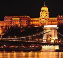 retail international Gegenwind für Spar, Tesco und Co. Ungarn. Die Regierung in Budapest macht wieder mit fragwürdigen Gesetzen von sich reden.