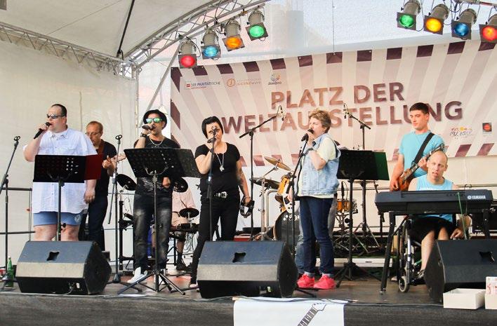 14 Lebenshilfe musikalisch Fête de là Musique: LeWiS rocken Hannovers City Mehr als