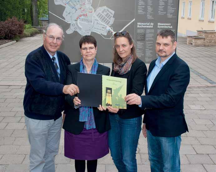 Neues aus der Geschäftsstelle Gegenseitige Unterstützung mit dem Förderverein Buchenwald e.v. Der Verein zur Förderung der Erinnerung an das Konzentrationslager Buchenwald e.v. besteht seit über 15 Jahren und hat inzwischen über 200 Mitglieder.