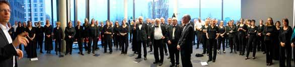 PREMIERE IM BODENSEEFORUM Eignungstest für das Bodenseeforum Bernd Konrads neues Werk für Chor und Orchester behandelt ein Flüchtlingsschicksal am Bodensee des Mittelalters.