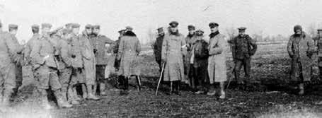 Der Weihnachtsfrieden von 1914 von Jeannine Röhner Im Winter 1914, fünf Monate nach Ausbruch des 1. Weltkrieges, waren die Soldaten auf allen Seiten bereits desillusioniert und demoralisiert.