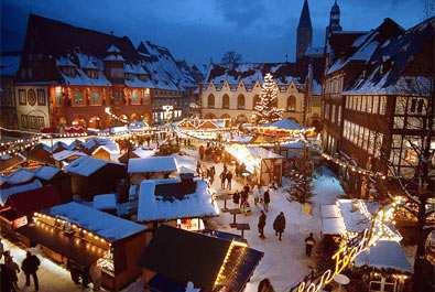 Weihnachtsmarkt in Goslar Ob es in Goslar schön war oder nicht, können nur die beteiligten 8. Klassen entscheiden. Auch hat das jeder anders empfunden.
