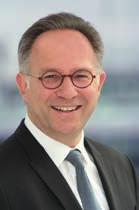 Jürgen Lindauer ist Steuerberater und Director im Bereich Corporate Tax, Frankfurt, der KPMG AG Wirtschaftsprüfungsgesellschaft und beschäftigt sich dort im Schwerpunkt mit der Besteuerung von
