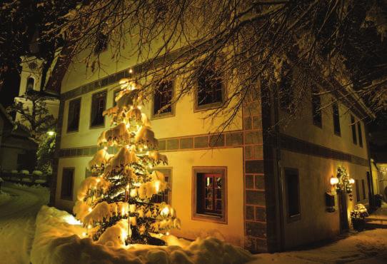 Frohe Weihnachten Foto: Gottfried Schallauer Die Botschaft von Weihnachten: Es gibt keine größere Kraft als die Liebe. Sie überwindet den Hass wie das Licht die Finsternis.