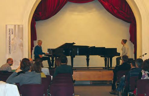 138 BERICHTE Department für Musikpädagogik Innsbruck Symposion: Klavierpraxis im Fokus des modernen Musikunterrichts Anwendungsbezogenes Klavierspiel in seinen vielfältigen Ausformungen ist ein