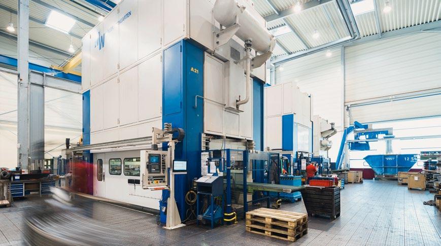 Unsere Produktionsanlagen Unser Maschinenpark umfasst 18 Stanzautomaten von 60 bis 1.250 t Presskraft.