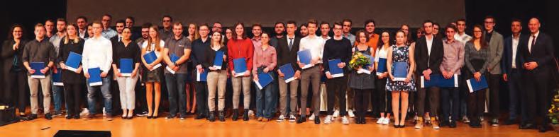 infeierlichem Rahmen erhielten sie Preise und Belobigungen. Bei der Preisträgerfeier im Stuttgarter IHK-Haus erhielten 130 Absolventen aus dem Stuttgarter Stadtgebiet einen Preis.