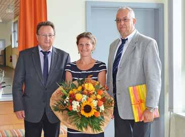 u II. Rinderzuchtverband Dr. Andreas Randt, Leiter des TGD bei der Verabschiedung von Dr. Volker Daum und der Einführung von Dr. Katharina Schierling.