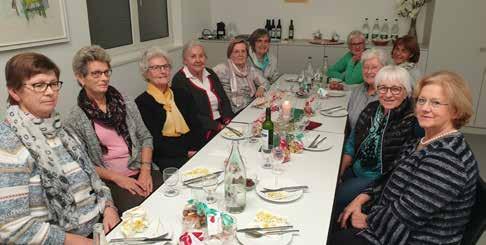 Kath. Frauenverein Davos Treffen unserer Quartierfrauen Liäbi Frauä, isch äs wohr dass ihr im Isatz sind scho über 28 Johr?