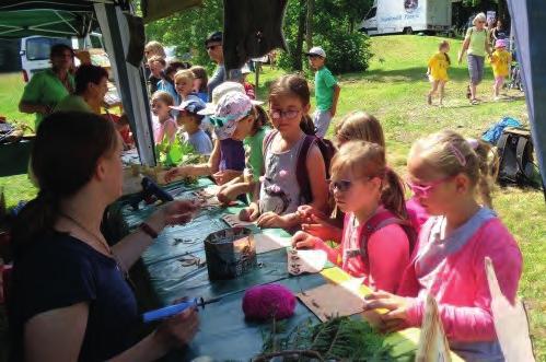 Die letzten Wochen in der Über 85 Jahre Dienst am Kunden Kinderfest in Eubabrunn Auch in diesem Jahr wurde der Kindertag an der Grundschule Werda gefeiert.