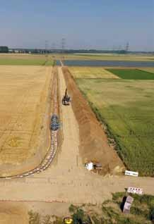 Übertragungsnetzbetreiber Elia eine neue, insgesamt 90 Kilometer lange 320-Kilovolt-Höchstspannungsleitung zwischen Deutschland und Belgien.