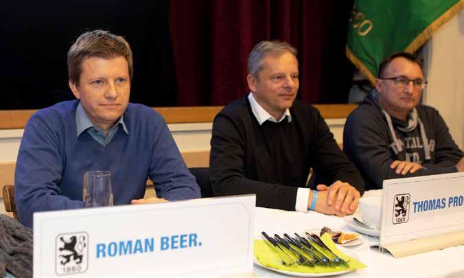 Die Abteilungsleitung der Fußballer (v. li.): Roman Beer, Thomas Probst und Reinhold Mader. Spieler pro Jahr an die Profis heranzuführen.