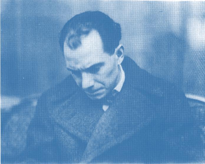 Walter Hasenclever 1930 wurde er Redakteur beim Ullstein-Verlag. 1931 nahm er an der Polarexpedition mit dem «Graf Zeppelin» teil.
