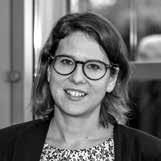 Dr. Michèle Bernhard, geboren 1984, ist seit 2019 Wissenschaftliche Referentin der Schader-Stiftung im Projekt Systeminnovation für Nachhaltige Entwicklung (s:ne).