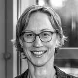 Dr. Margit Fauser, geboren 1972, ist seit 2019 Professorin für Migration, Transkulturalität und Internationalisierung in der Sozialen Arbeit an der Hochschule Darmstadt.