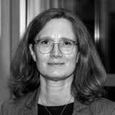 Verena Fries war inhaltlich zuletzt verantwortlich für das Thema Öffentliche Wissenschaft und befindet sich bis Dezember 2019 in Elternzeit. Prof. Dr.-Ing.