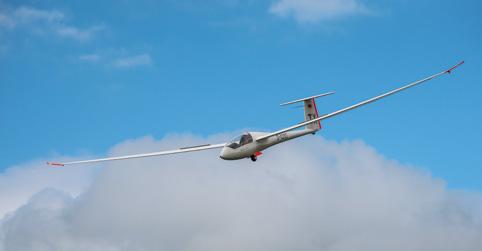 Abends konnte man dann die Gelegenheit nutzen, gemeinsam die Flugdaten des Tages auszuwerten: Warum ist MB vor der Albkante geflogen?