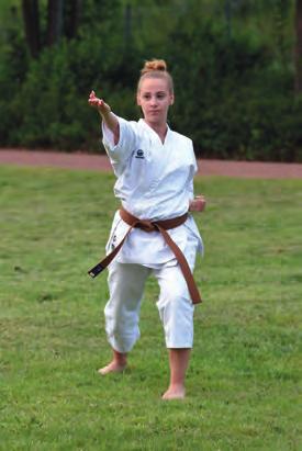 Ihre Leidenschaft gehört aber der Kata. Hier gehört sie zum Kader des Hamburger Karateverbandes und zu den Besten in ihrer Altersklasse in ganz Deutschland.
