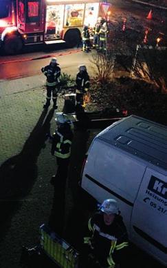 Weil ein Kellerbrand im Haus Kupferstraße 72 mit Personen im Gebäude angenommen wurde, erhielt auch zusätzlich die Löschabteilung Ummeln das Alarmsignal.