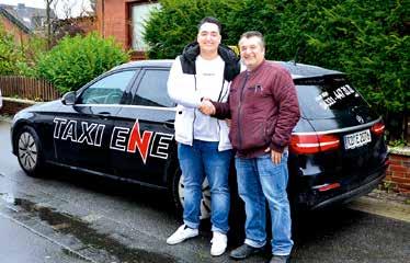 Ahmet Ene wird dem beliebten Taxi Unternehmen weiterhin als Fahrer treu bleiben und seinen Sohn mit seiner langjährigen Erfahrung unterstützen.