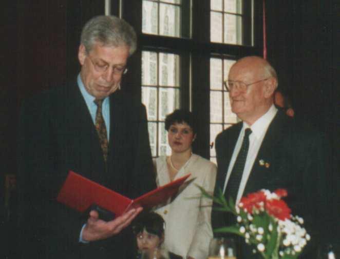 Willy Janssen erhält das Bundesverdienstkreuz