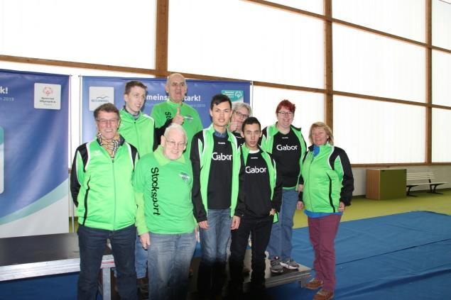 Die Teilnehmer kamen aus Bayreuth, Münzinghof, Marktoberdorf, Pocking, Bamberg und Rosenheim. Ergebnisse der Rosenheimer Special Olympics Sportler: Damen-Einzel : Level 1: 1.