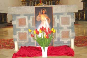 Mitteilungsblatt Beilngries - Mai 2020 11 Das Bild des Barmherzigen Jesus, das auch in der Kapelle des Seniorenzentrums Beilngries, in einer privat gebauten Kapelle auf dem Radweg nach Kinding und in