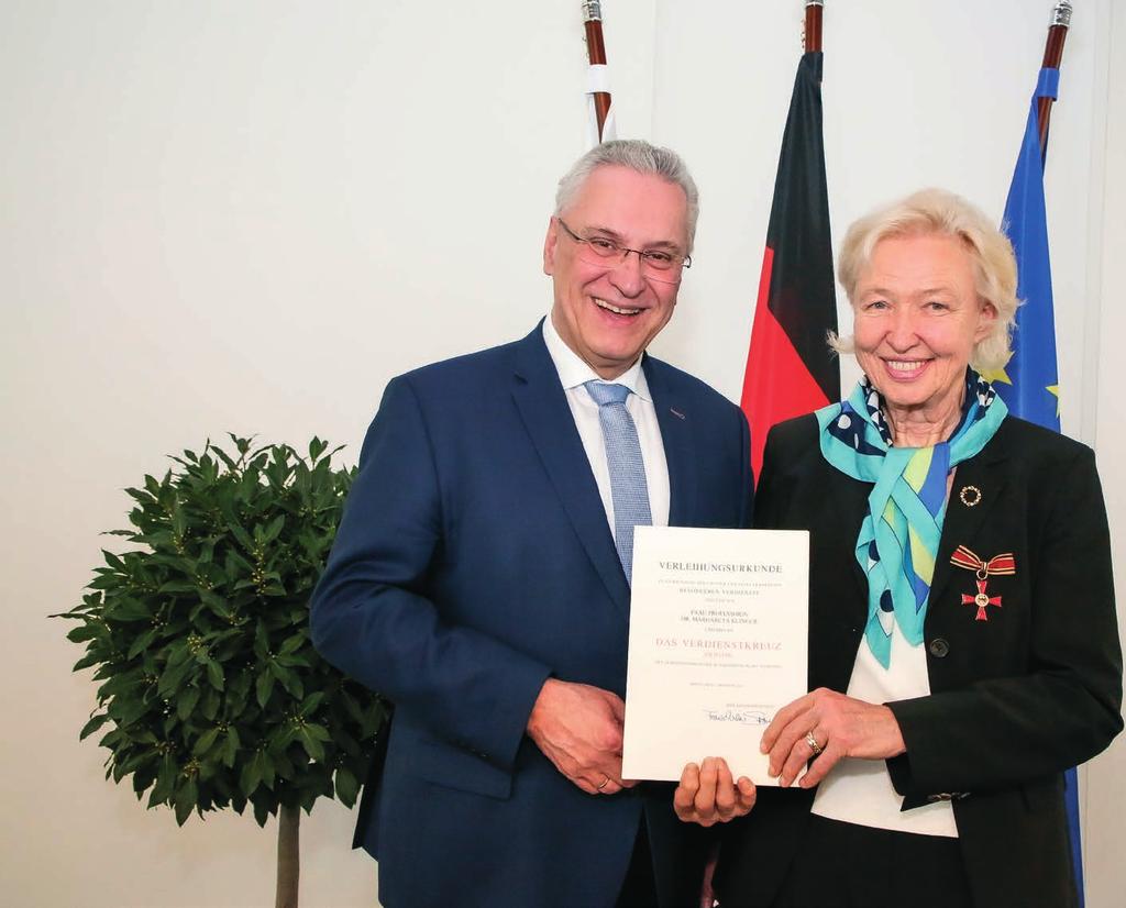Foto: Giulia Ianicelli fördergesellschaft Verdienstkreuz für Margareta Klinger Prof. Dr.