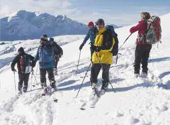 2-Tages-Skitour um die Schwarzwasserhütte. das Bleicherhorn, im Februar den Ponten und im Monat März die Krinnenspitze.