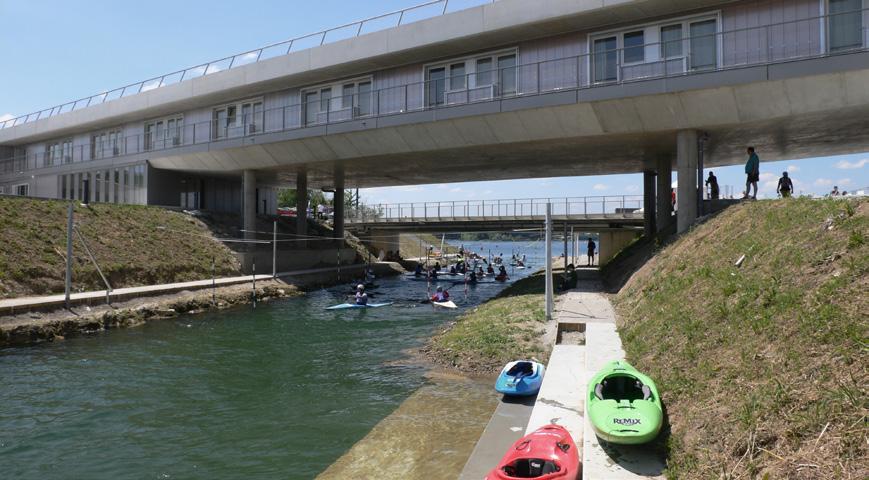 30 km von Paris entfernt gelegene «Stade nautique Olympique d'île-de-france» ist die erste fertiggestellte Sportstätte der Olympischen und Paralympischen Sommerspiele 2024; sie wird der