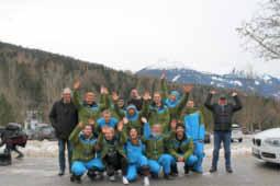 Das Übungsleiter- und Nachwuchsteam Ski & Snowboard, Helfer, Busfahrer sowie Bernd Kluge (Langlauf) und 1.