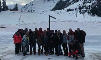Freizeit, Kultur und Vereinsleben Skiclub Siegenburg unterwegs Zwei Skifahrten wurden unternommen TEXT UND BILD: KERSTIN MAYERHOFER