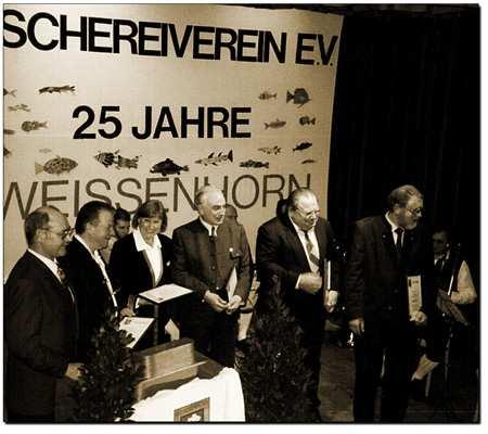 1997 Am 2. März dieses Jahres unternimmt der Fischereiverein Weissenhorn e.v. einen Bus-Ausflug zur Messe Aqua-Fisch in Friedrichshafen.