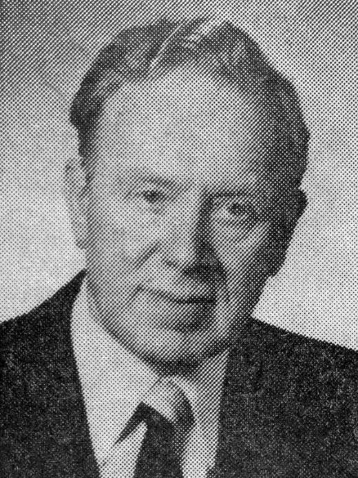 Leiter des Arbeitsamtes in Marl; Ratsmitglied (SPD, 1961 ff.
