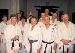 Lehrgang mit Rainer Katteluhn Koshinkan 70 Karateka beim Stilrichtungslehrgang Dansha-Lehrgang KDNW-Lehrgang Blick über