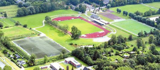 Bezirk Weser-Ems Zum Sportpark an der Freiligrathstraße, der Heimstatt des WSC Frisia Wilhelmshaven, gehören das Vereinsheim, zwei Rasen- und zwei Kunstrasenplätze sowie eine Beach-Volleyballanlage.