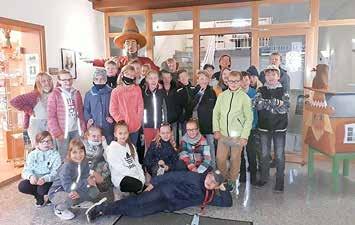 - 15 - Wilthen Stadtbibliothek Schüler im Stadthaus Im Oktober war viel Bewegung im Stadthaus
