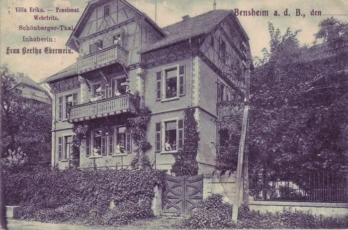 Isaak Knoller meldete sich am 2. Juni 1919 von Berlin in Bensheim an. Erste Meldeadresse war Schönberger Straße 64, heutige Nibelungenstraße 64, Pensionat Villa Erika von Berta Eberwein.