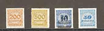 Briefmarkenserie mit 200 Millionen, 500 Millionen, 20 Milliarden und 50 Milliarden, Höhepunkt der Inflation November 1923, Marken im Museum im Mihlaer Rathaus.