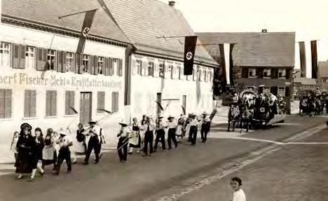 Die Jahre 1933 bis 1945 in Spaichingen und Umgebung Erntedankfest 1933 in Spaichingen Andreas-Hofer-Straße zu verhindern, wurde das Vereinsheim e.v. von der Kirchenpflege erworben und als Gemeindehaus weitergeführt.